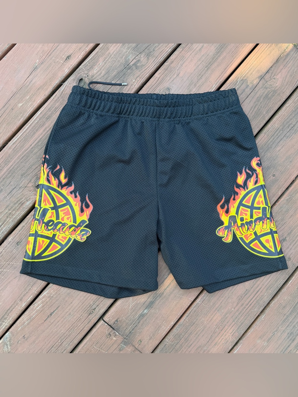 AirHeadz Mesh Shorts Black Men’s Large Flame Graphic Athletic Drawstring Casual